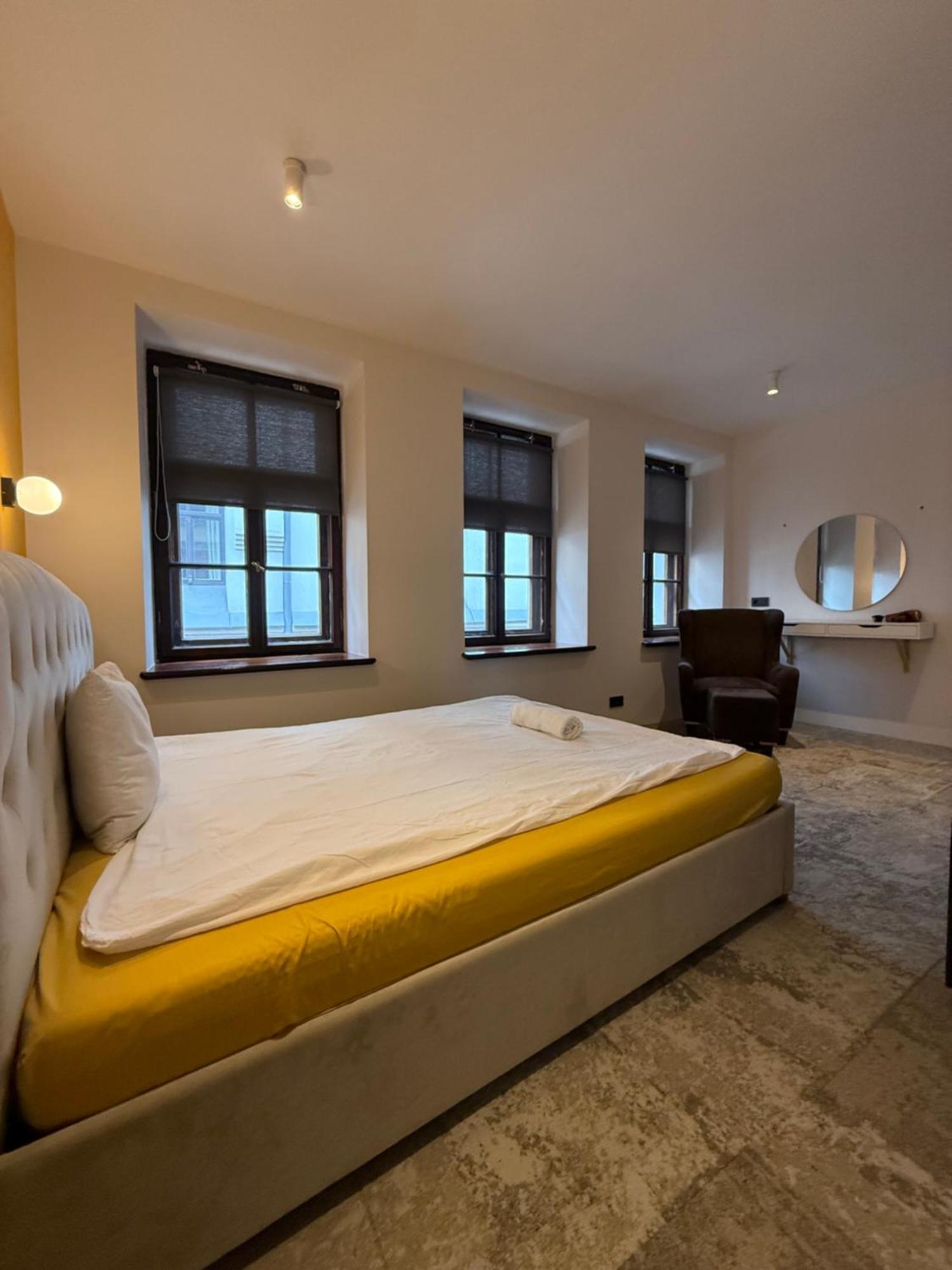 Lovely Two Bedroom In The Old Town Riga Esterno foto